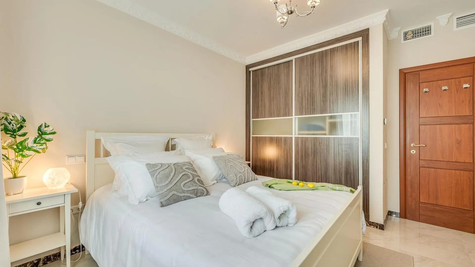Beachfront Villa With Sea Views & Private Pool Marbella 0*,  Spain
